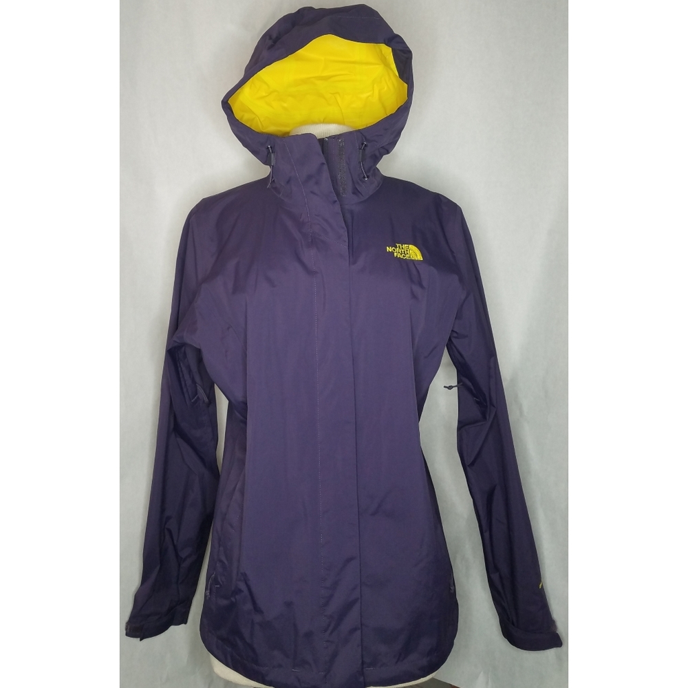 💋 The North Face women's rain jacket